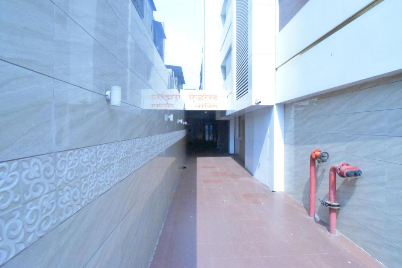 Hotel Everest Lodging نافي مومباي المظهر الخارجي الصورة